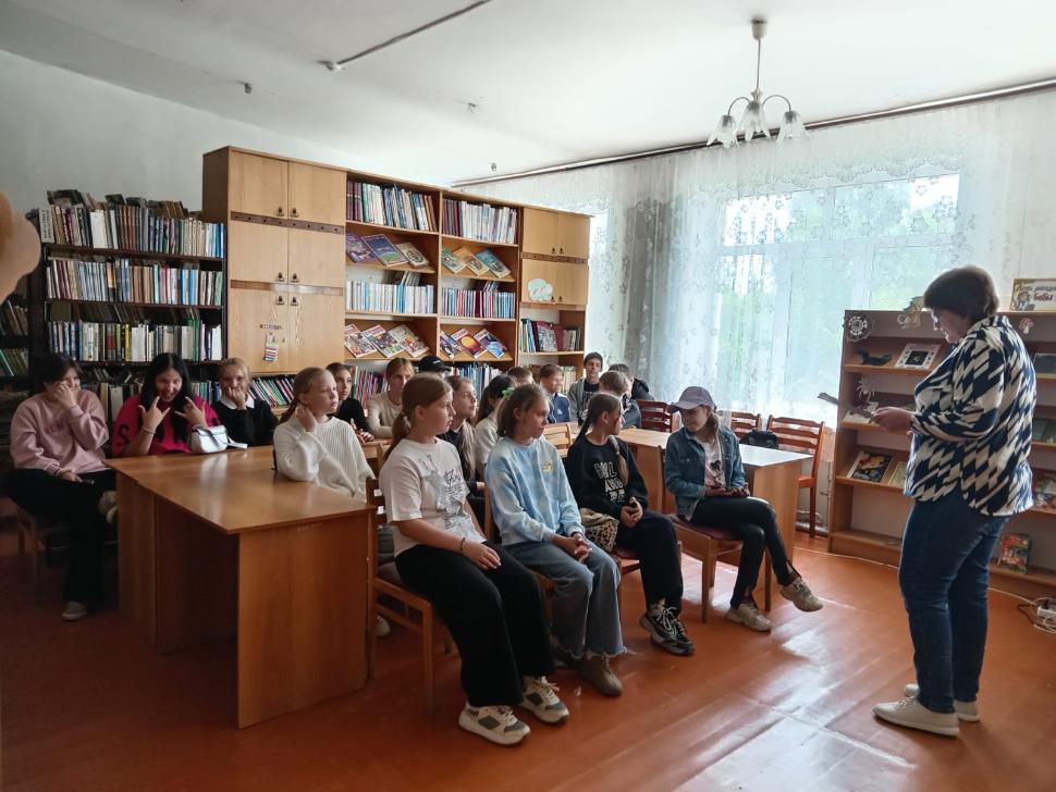 Урок безопасности «Много правил есть на свете» Урок безопасности «Много правил есть на свете»