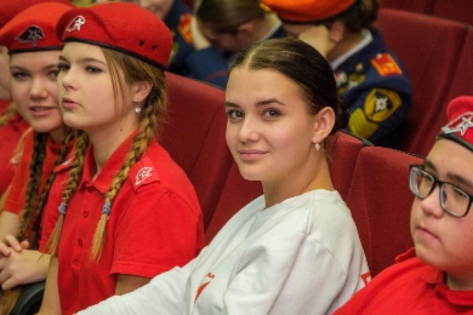 Слет детских и молодежных патриотических объединений и движений Слет детских и молодежных патриотических объединений и движений