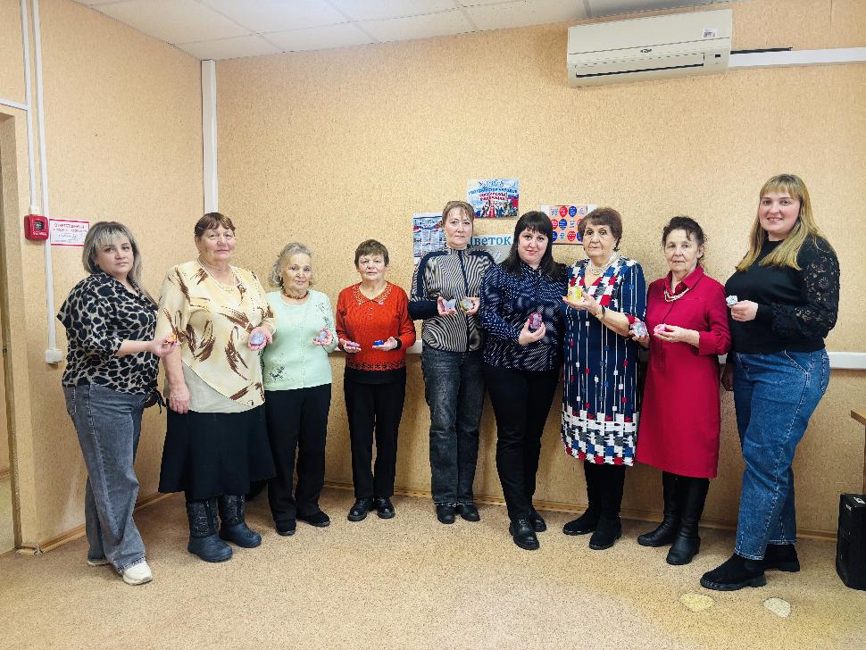 В Центре общения старшего поколения «Факел» состоялся круглый стол  «Роль женщины в социально-экономическом развитии региона»
