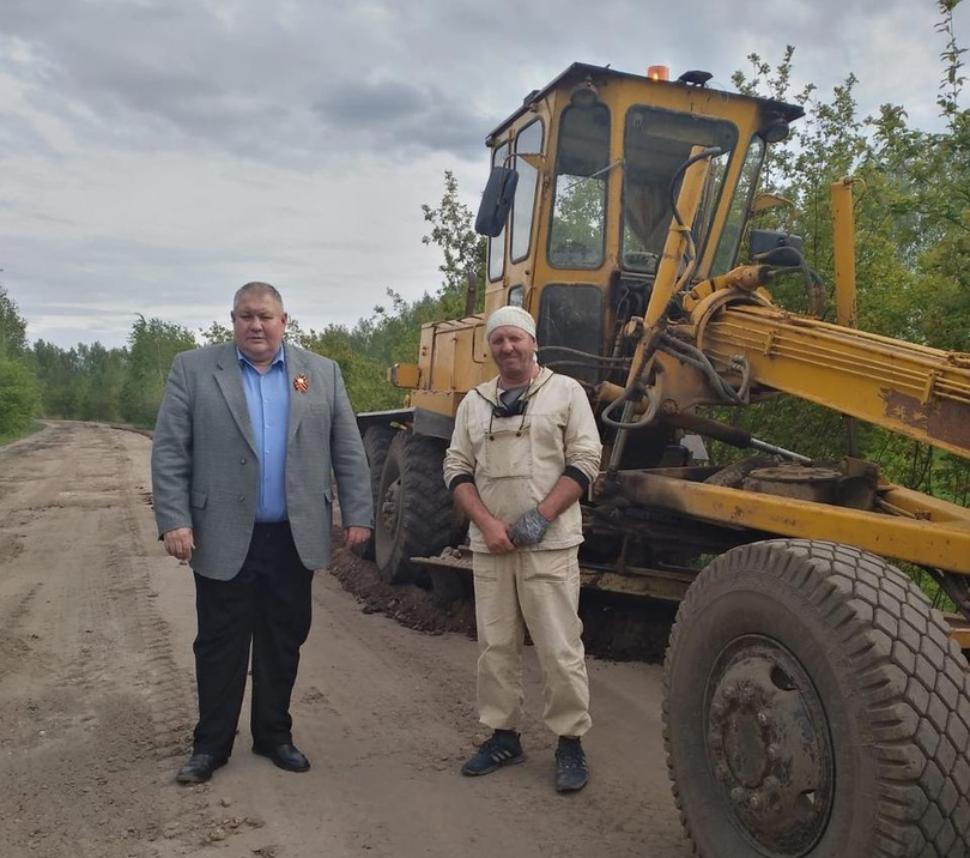 Глава Камешкирского района Дмитрий Мануковский проверил ход ремонта дорог в Камешкирском районе