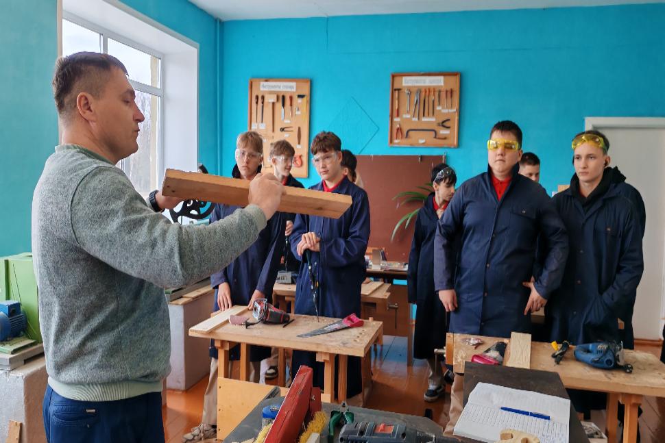 На базе Лапшовского филиала прошли профессиональные пробы