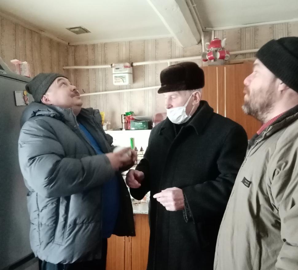 В селах Камешкирского района продолжается установка автономных дымовых сигнализаторов В селах Камешкирского района продолжается установка автономных дымовых сигнализаторов