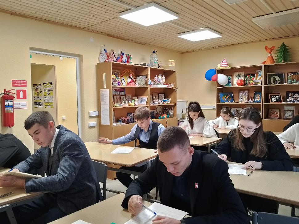 Состоялся муниципальный этап региональной олимпиады «Я и закон» среди обучающихся 11 классов 
