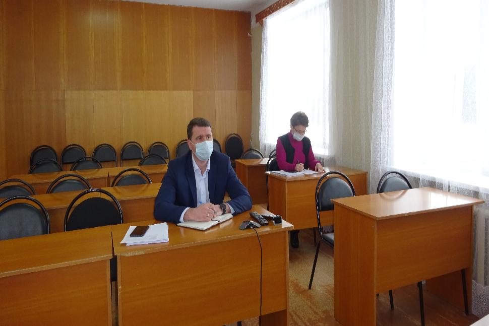 Глава администрации Камешкирского района Павел Мигин принял участие в совещании в режиме видеоконференцсвязи Глава администрации Камешкирского района Павел Мигин принял участие в совещании в режиме видеоконференцсвязи