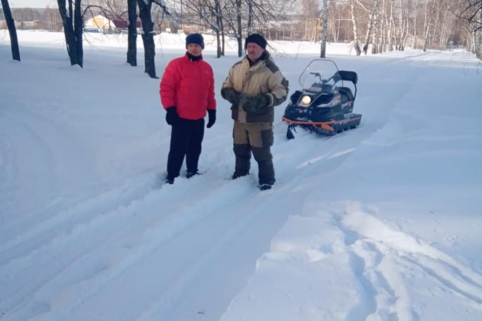 На стадионе "Рубин" в с. Русский Камешкир проложена лыжная трасса На стадионе "Рубин" в с. Русский Камешкир проложена лыжная трасса