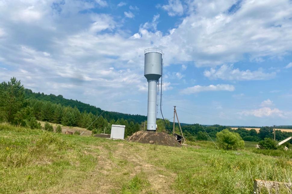 Ремонт водонапорной башни в селе Покровка Камешкирского района