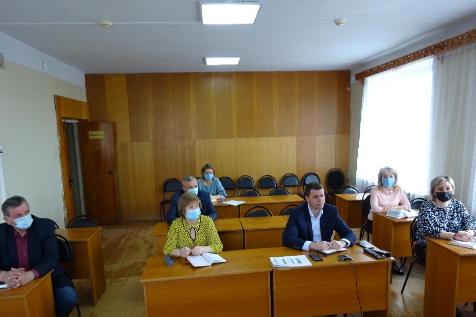 Глава администрации Камешкирского района Павел Мигин принял участие в совещании в режиме видеоконференцсвязи Глава администрации Камешкирского района Павел Мигин принял участие в совещании в режиме видеоконференцсвязи