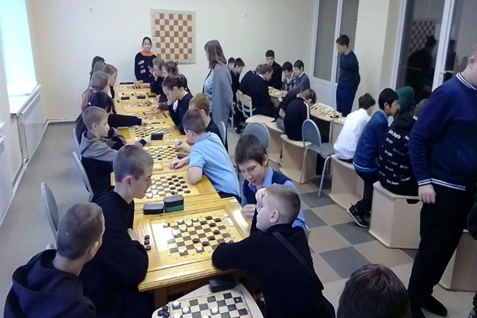 В Камешкирской школе прошло личное первенство района по русским шашкам среди учащихся общеобразовательных учреждений