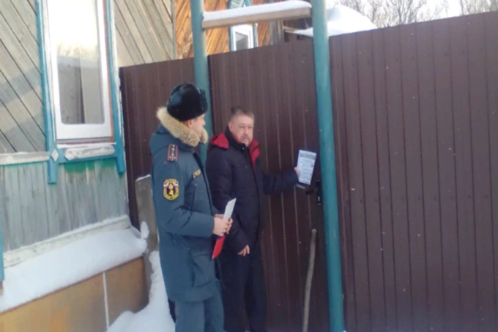 Профилактические рейды по пожарной безопасности проводятся в каждом сельсовете Камешкирского района. Профилактические рейды по пожарной безопасности проводятся в каждом сельсовете Камешкирского района.
