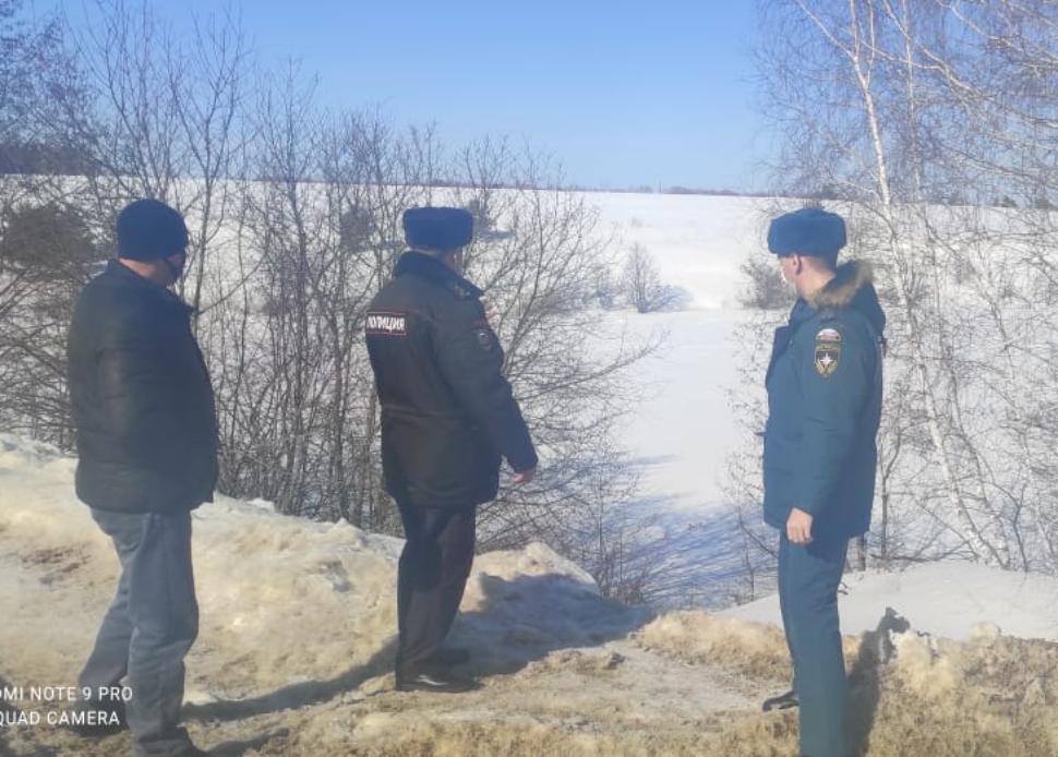 Профилактический рейд по водоемам на территории Русско-Камешкирского сельсовета Профилактический рейд по водоемам на территории Русско-Камешкирского сельсовета