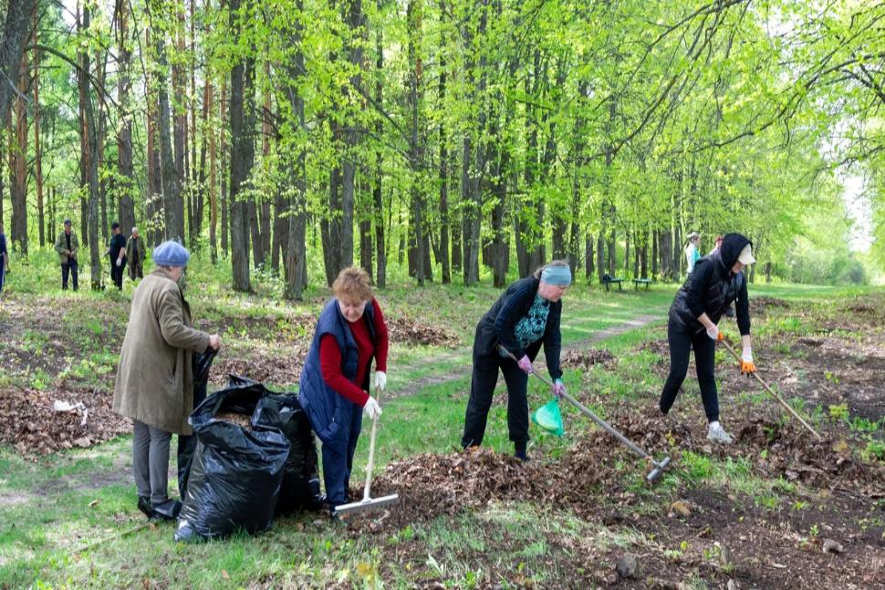 В Камешкирском районе состоялся Всероссийский субботник