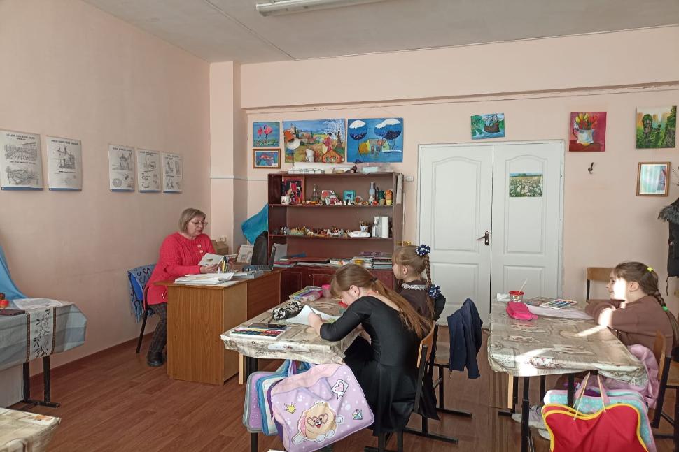Час тихого чтения «Прикоснись сердцем к чтению»