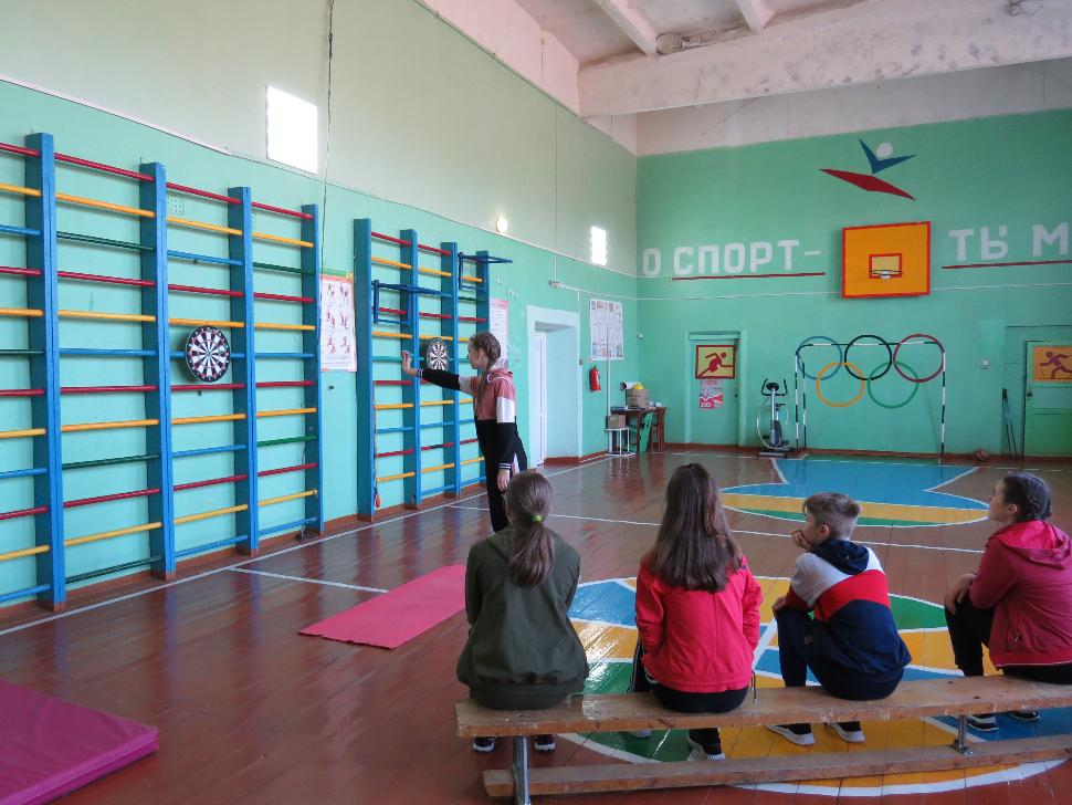 Первенство по дартсу и теннису