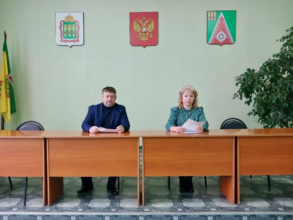 Заседание межведомственной комиссии по налогам и сборам, легализации бизнеса и теневой заработной платы на территории Камешкирского района Заседание межведомственной комиссии по налогам и сборам, легализации бизнеса и теневой заработной платы на территории Камешкирского района