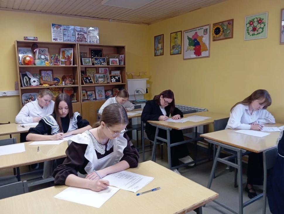 Состоялся муниципальный этап олимпиада по основам избирательного права и избирательного процесса
