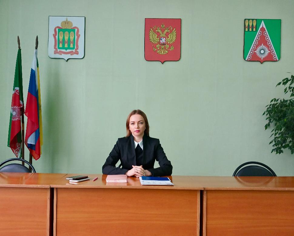 Глава Камешкирского района Ольга Белянина провела оперативное совещание Глава Камешкирского района Ольга Белянина провела оперативное совещание