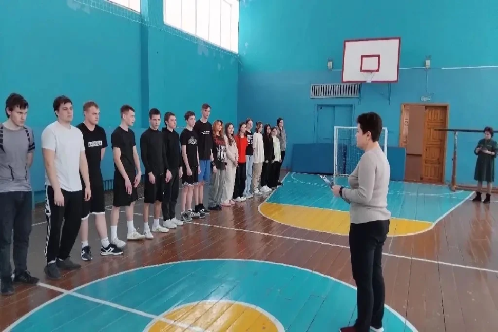 На базе спортивного зала Камешкирского филиала Пензенского лесного колледжа прошел зимний фестиваль среди студентов «На пути к успеху» На базе спортивного зала Камешкирского филиала Пензенского лесного колледжа прошел зимний фестиваль среди студентов «На пути к успеху»