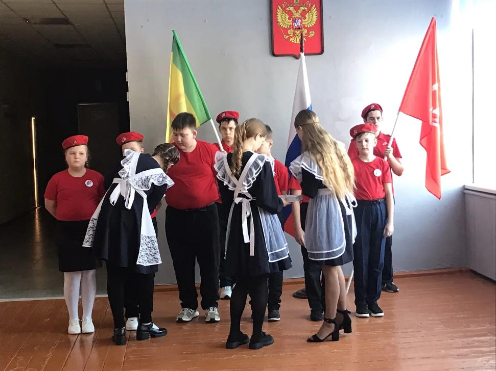 Торжественное посвящение в юнармейцы Торжественное посвящение в юнармейцы