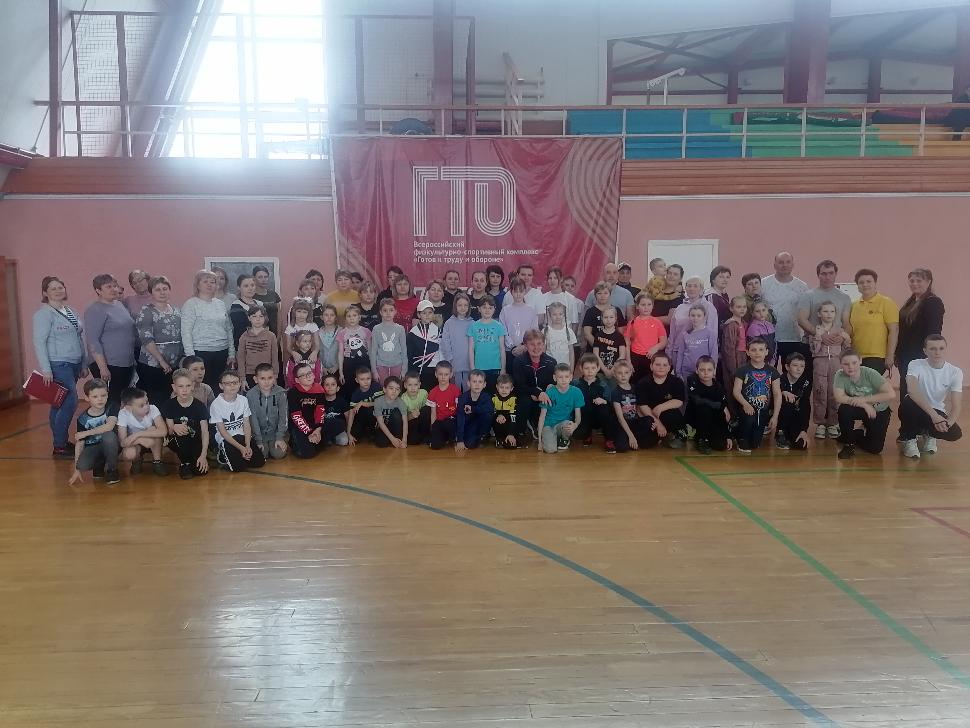 В Центре тестирования состоялся заключительный день фестиваля среди семей Камешкирской средней школы. В Центре тестирования состоялся заключительный день фестиваля среди семей Камешкирской средней школы.