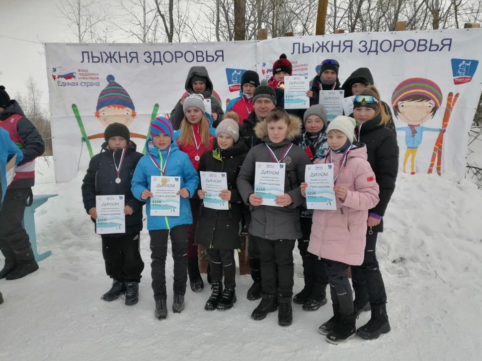 Камешкирские спортсмены приняли участие в спортивной гонке "Лопатинские ласточки" 