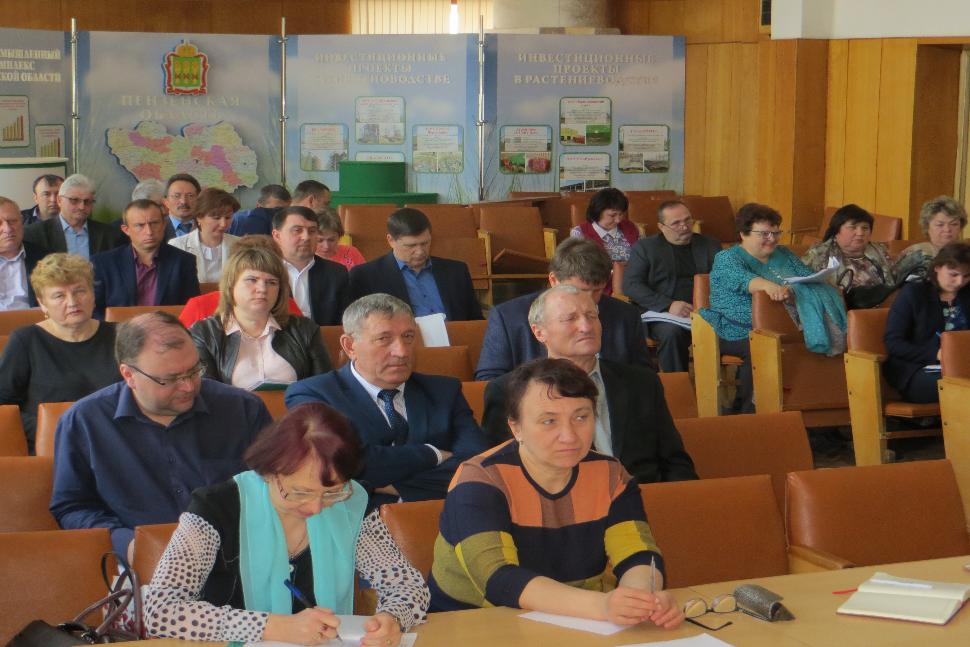 Делегация от Камешкирского района приняла участие в областном совещании по вопросам развития отрасли животноводства