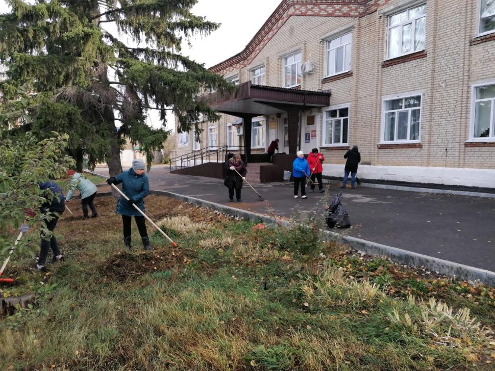 В Камешкирском районе состоялся субботник по благоустройству и санитарной очистке территорий населенных пунктов В Камешкирском районе состоялся субботник по благоустройству и санитарной очистке территорий населенных пунктов