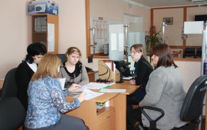 Встреча руководителя Клиентской службы в Камешкирском районе (на правах группы) Ларисы Стружкиной и специалистов Многофункционального центра Камешкирского района