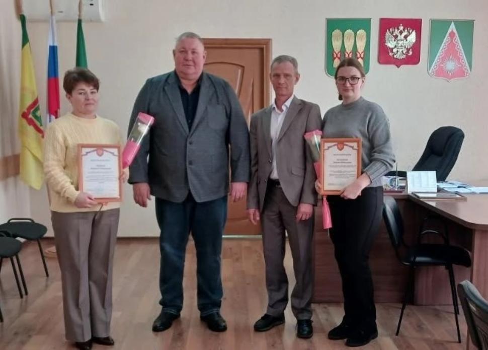 Поздравление Главы Камешкирского района Дмитрия Мануковского с Днем работников бытового обслуживания населения и жилищно - коммунального хозяйства 