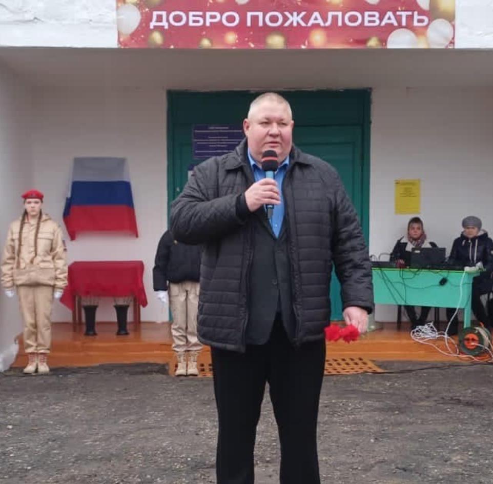 В школе села Бегуч Камешкирского района состоялось торжественное открытие мемориальной доски В школе села Бегуч Камешкирского района состоялось торжественное открытие мемориальной доски