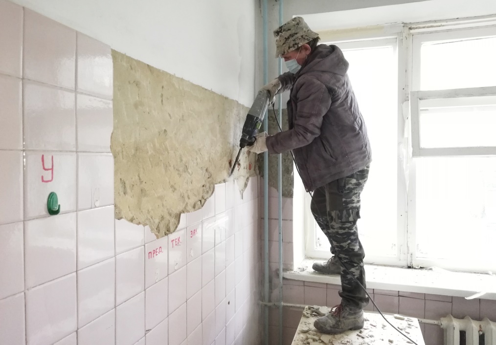 В Камешкирской участковой больнице идет капитальный ремонт приемного отделения