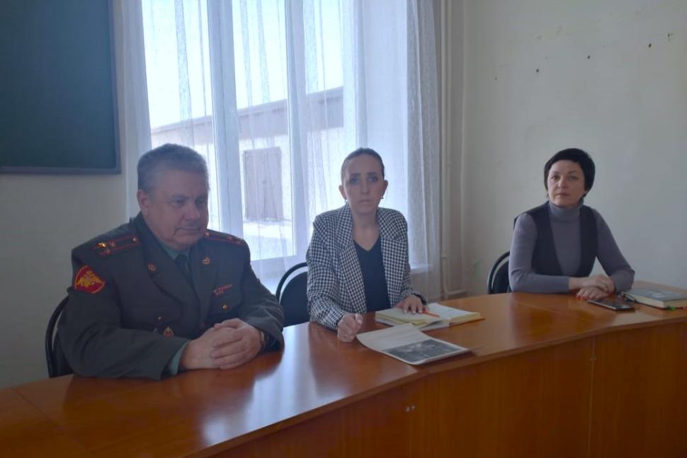 Заседание  Центра по оказанию социально-бытовой помощи семьям военнослужащих, участвующих (участвовавших) в специальной военной  операции