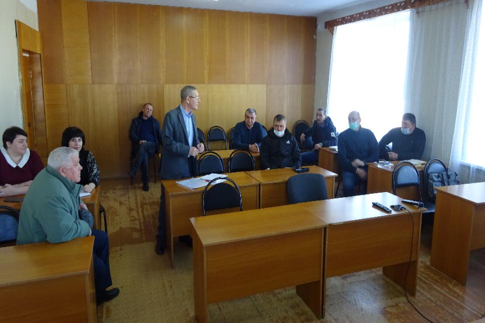 Администрация Камешкирского района провела совещание с   сельскохозяйственными предприятиями района по теме «Агрохимическое обследование и мониторинг почвенного плодородия»