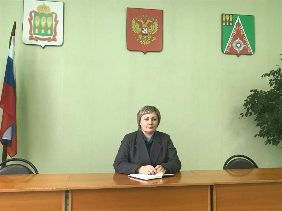 Исполняющий полномочия главы Камешкирского района Светлана Маркелова провела оперативное совещание