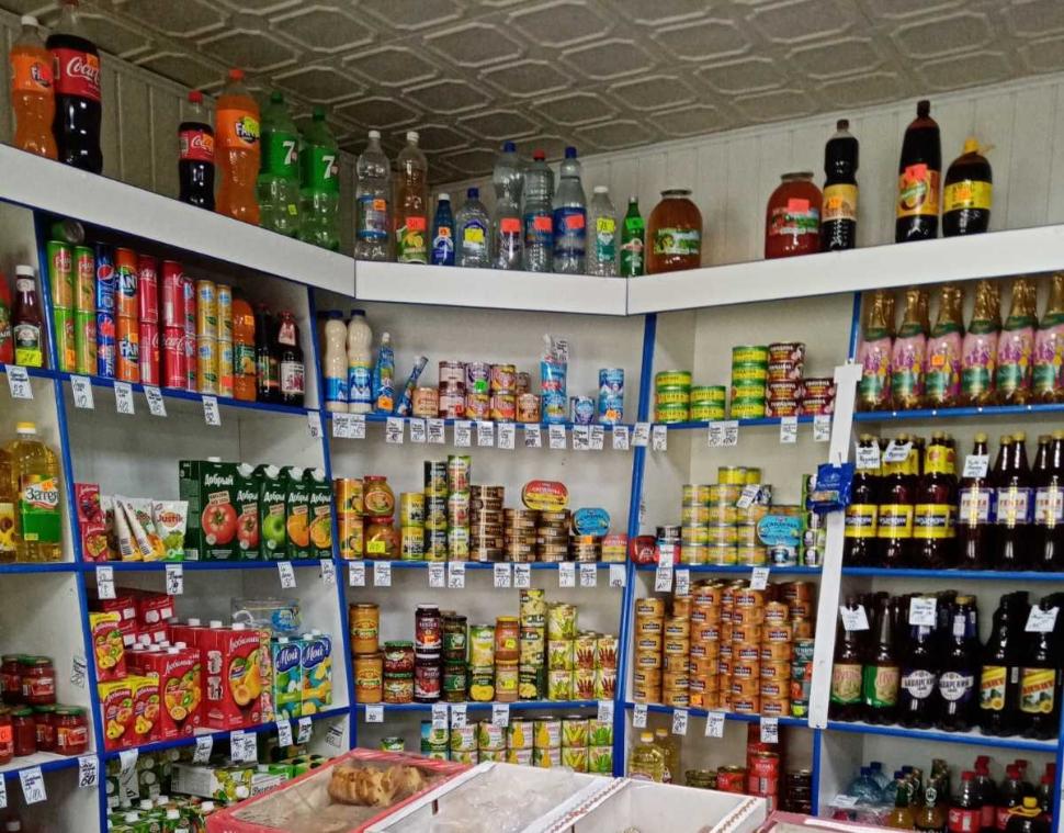 В Камешкирском районе проводится ежедневный мониторинг наличия товарных запасов в магазинах и средних потребительских цен