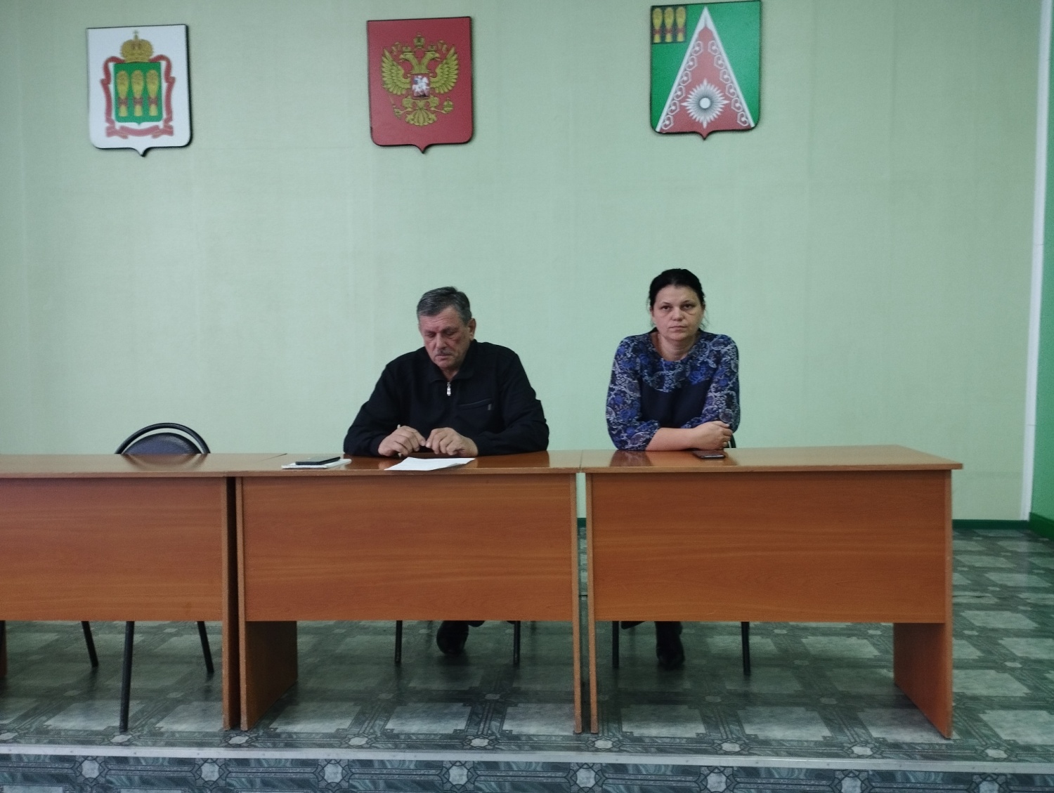 Заместитель Главы администрации Камешкирского района Сергей Голубев провел совещание Заместитель Главы администрации Камешкирского района Сергей Голубев провел совещание