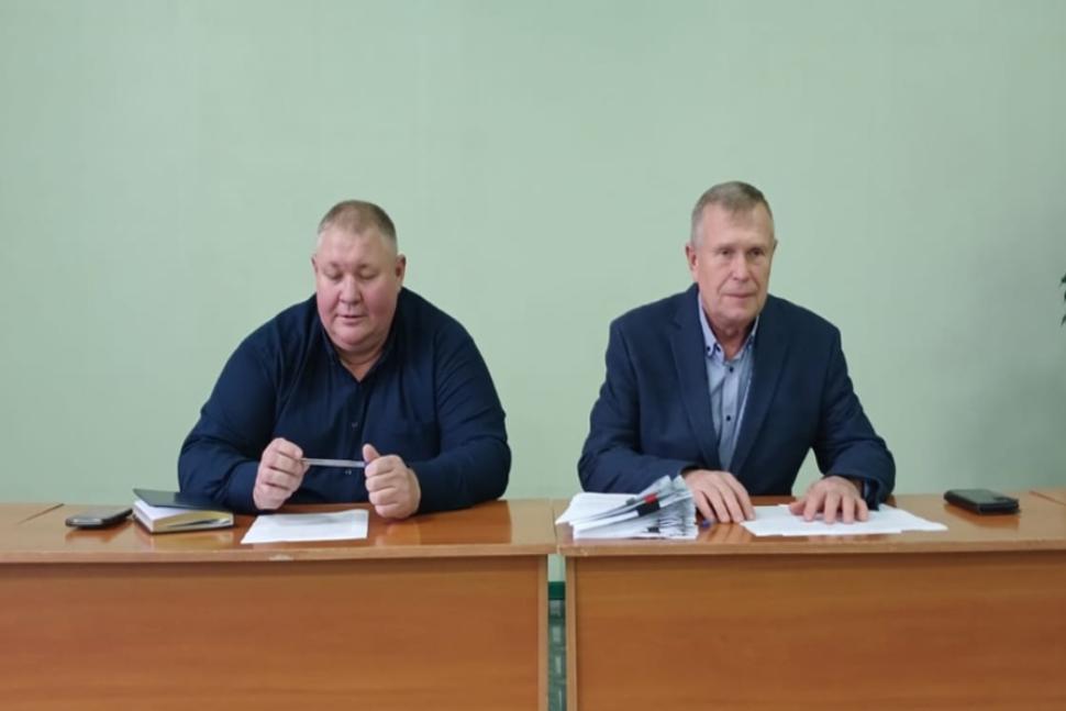 В администрации Камешкирского района прошла  65 сессия Собрания представителей Камешкирского района