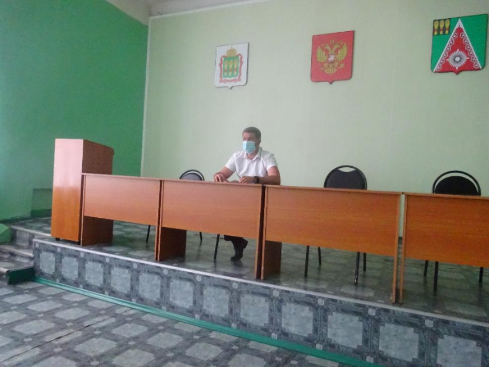 Заседание оперативного штаба по предупреждению завоза и распространения коронавирусной инфекции на территории Камешкирского района