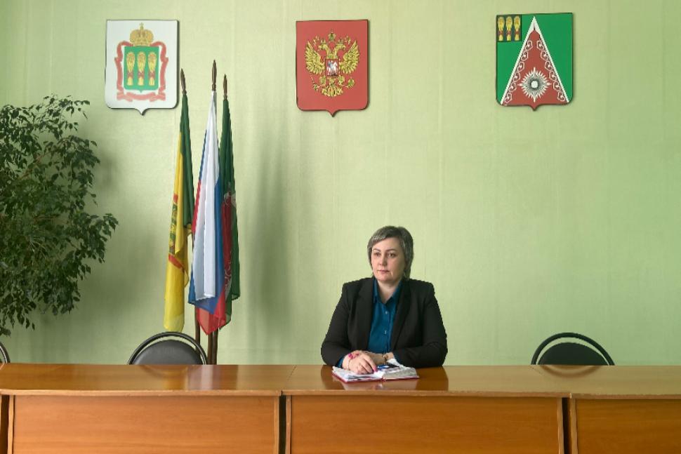  И.о.Главы Камешкирского района Светлана Маркелова провела оперативное совещание