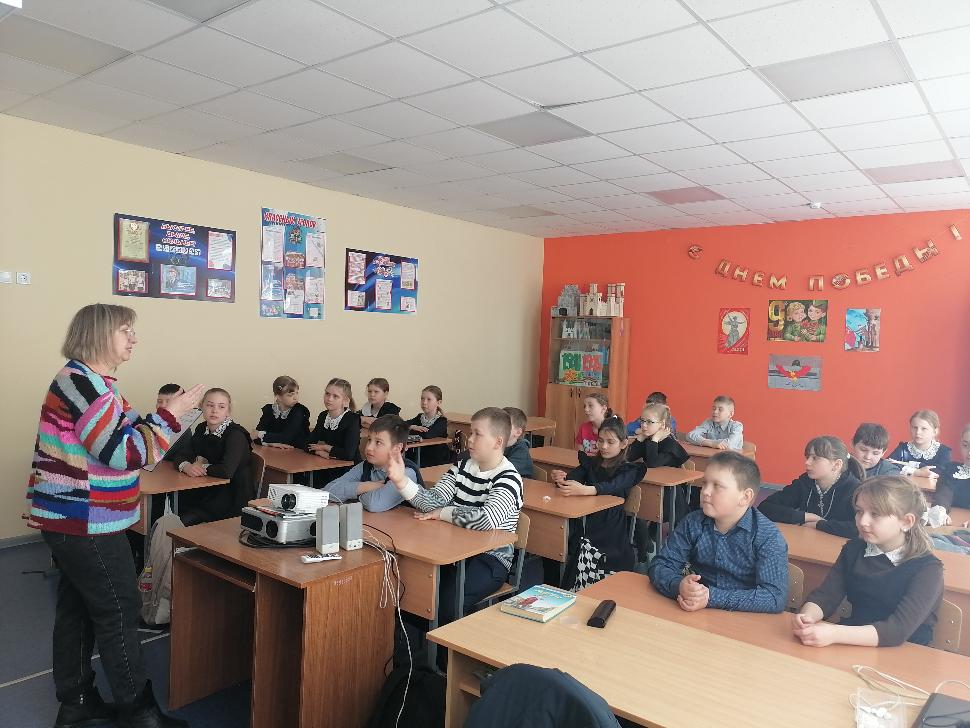 Кинолекция «Конфликты и троллинг: как противостоять?»