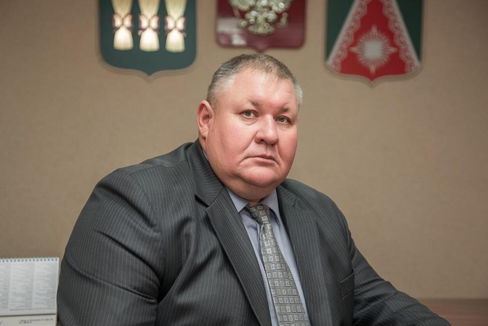Поздравление Главы Камешкирского района с 1 мая Днем Весны и Труда Поздравление Главы Камешкирского района с 1 мая Днем Весны и Труда