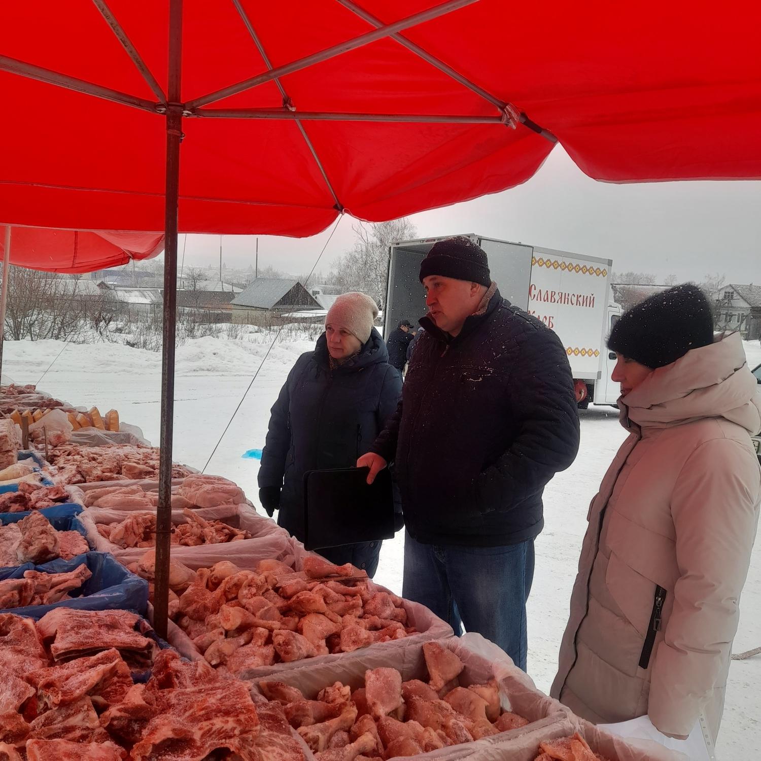 В Камешкирском районе проведен рейд по выявлению фактов нарушений при реализации птицы  и птицеводческой продукции