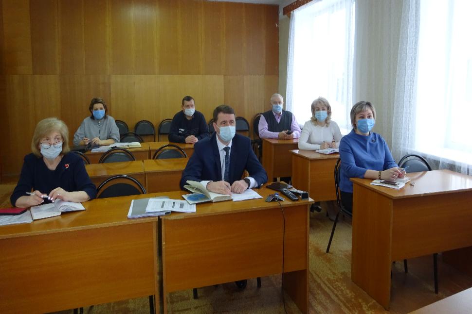 Глава администрации Камешкирского района Павел Мигин принял участие в совещании в режиме видеоконференцсвязи Глава администрации Камешкирского района Павел Мигин принял участие в совещании в режиме видеоконференцсвязи