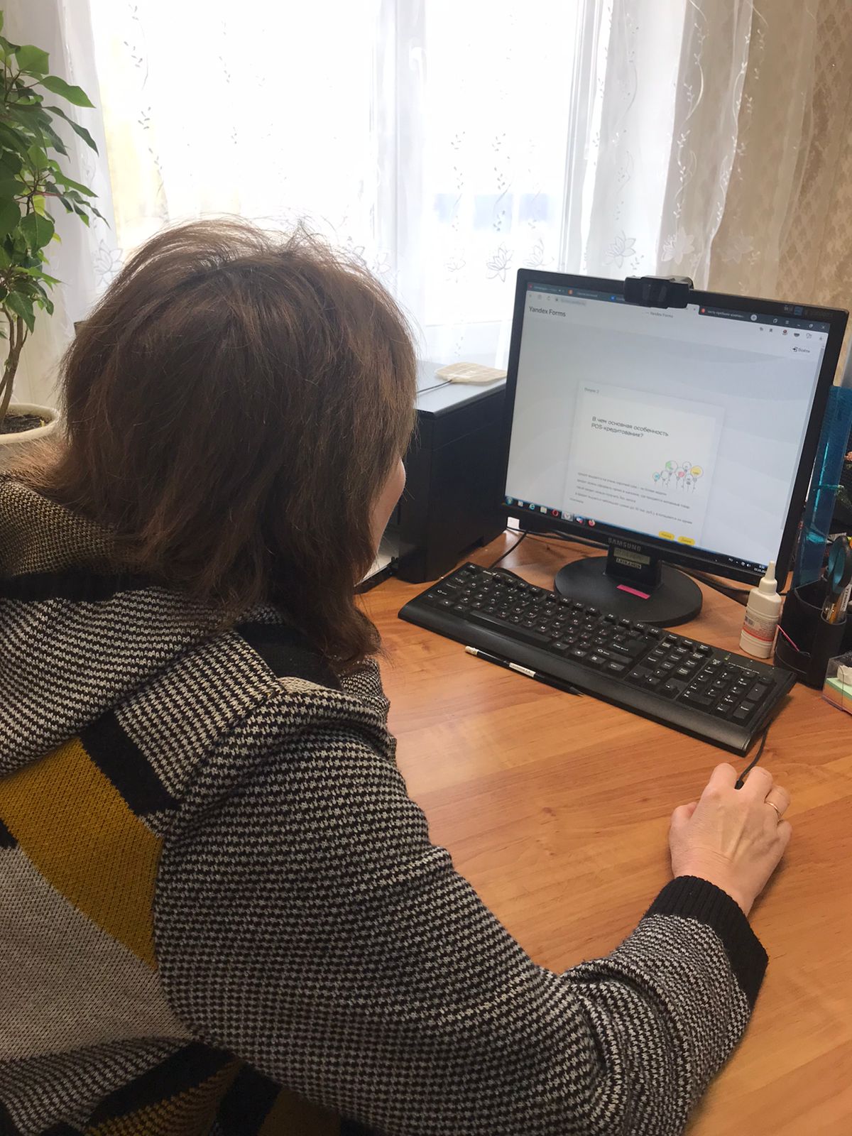 Знают основы финансовой грамотности
