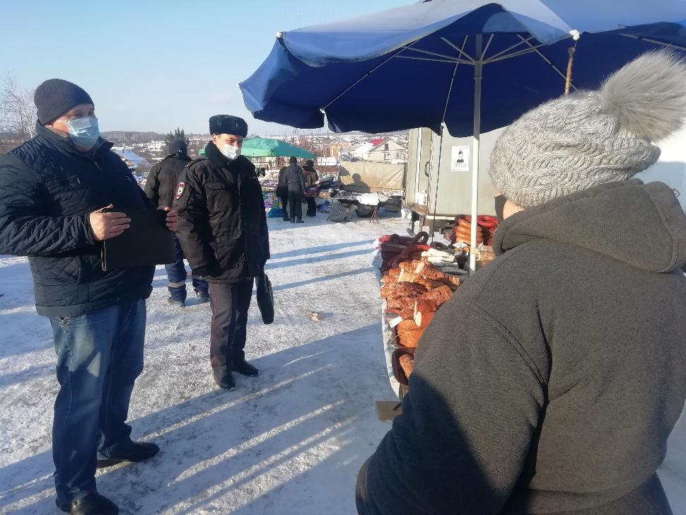 В Камешкирском районе провели мониторинг реализации свиноводческой продукции В Камешкирском районе провели мониторинг реализации свиноводческой продукции