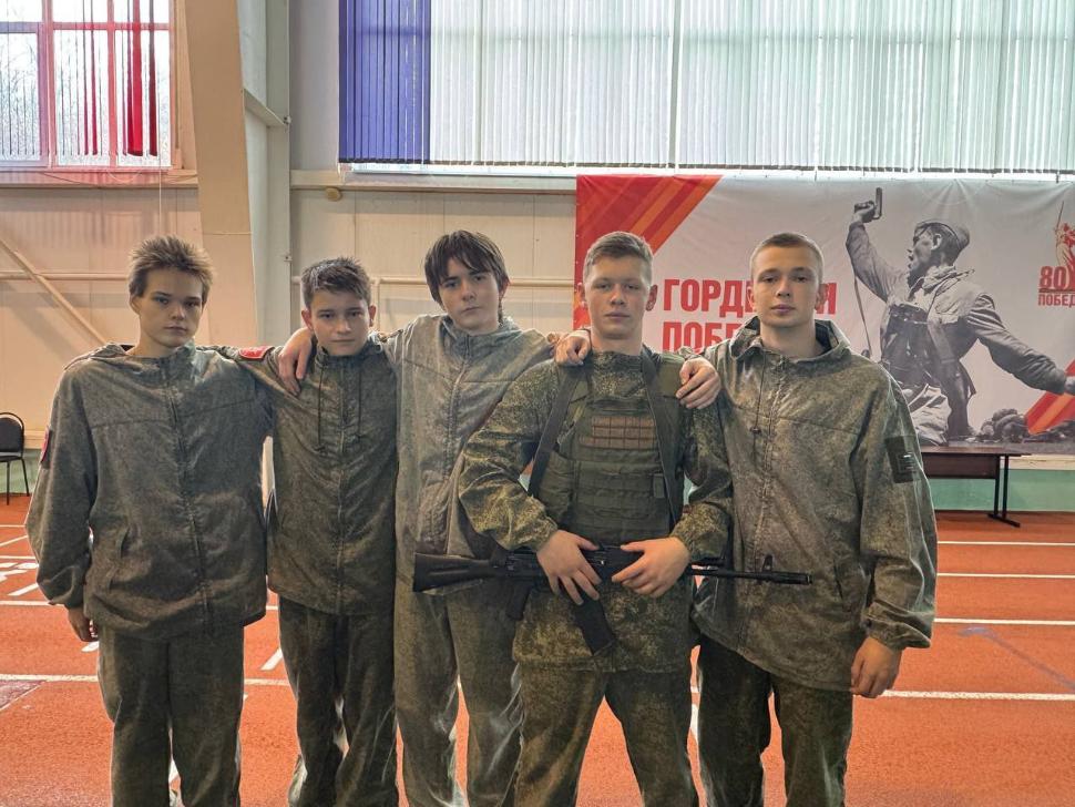Ученики 10 класса приняли участие в пятидневных военно-патриотических сборах "Авангард"