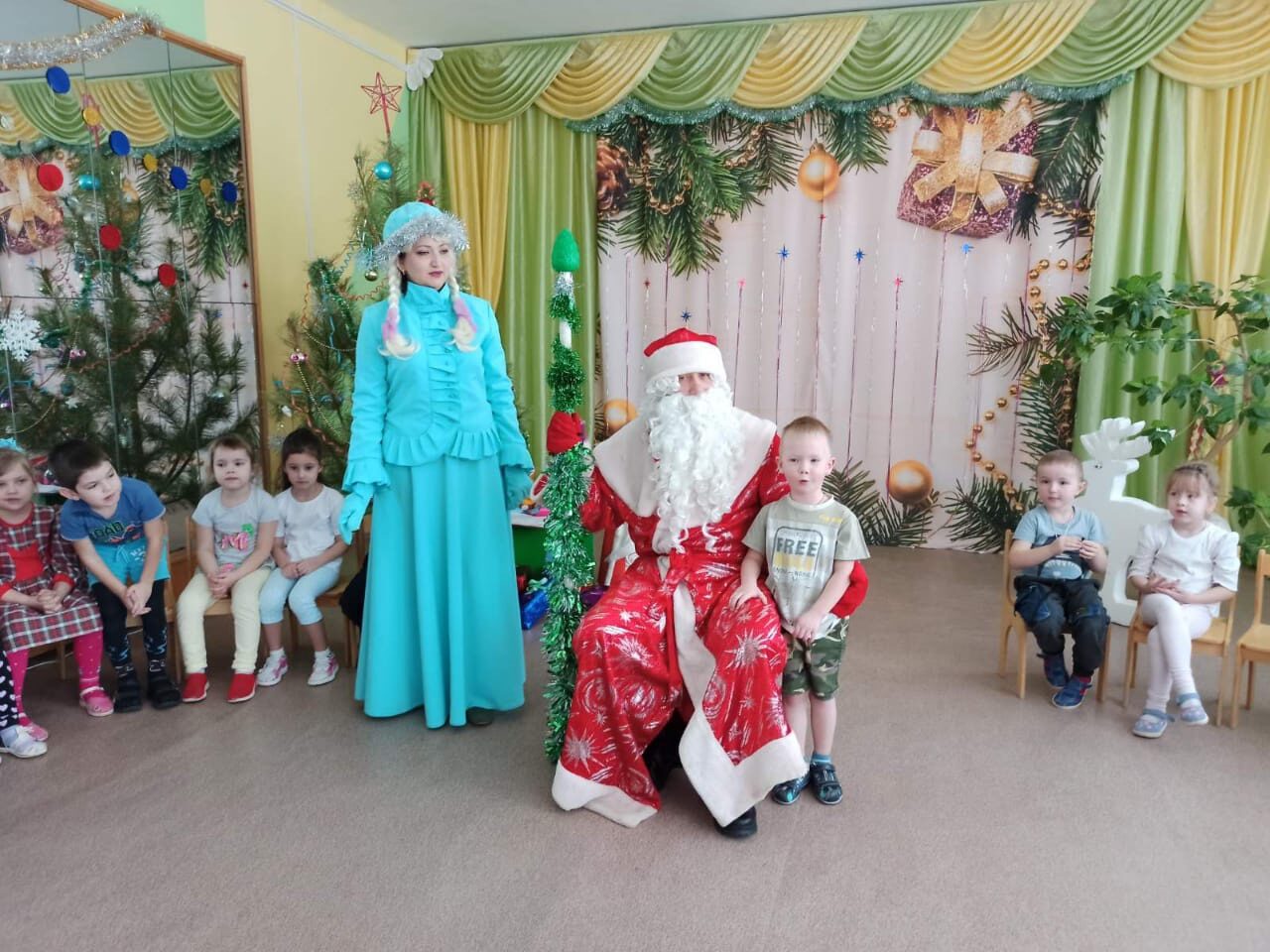 «Старый Новый год спешит к нам в гости» «Старый Новый год спешит к нам в гости»