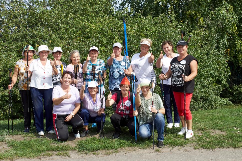 Делегация Камешкирского района приняла участие в шестнадцатом по счету областном фестивале Скандинавской ходьбы