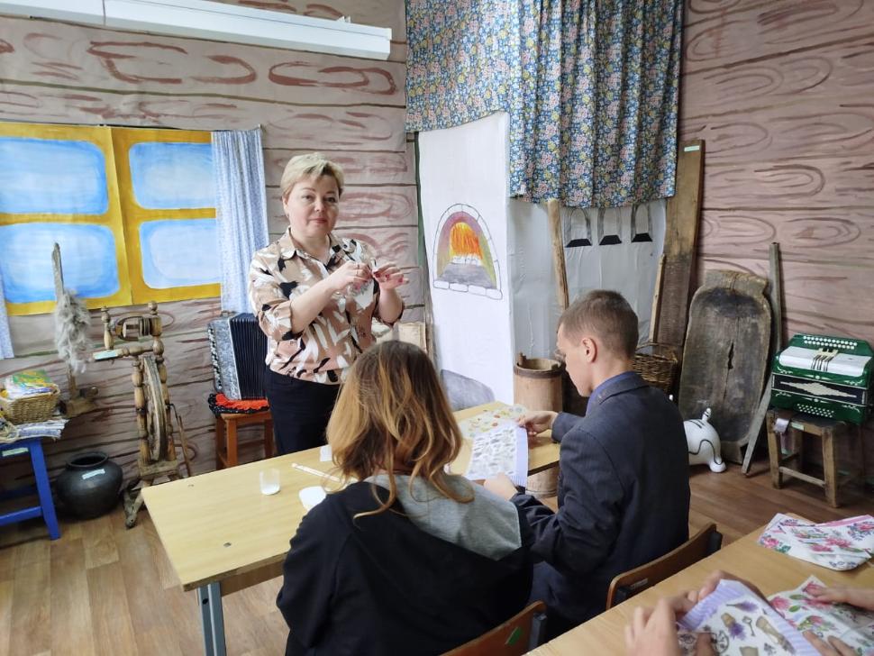Творческая мастерская «Волшебный декупаж» Творческая мастерская «Волшебный декупаж»