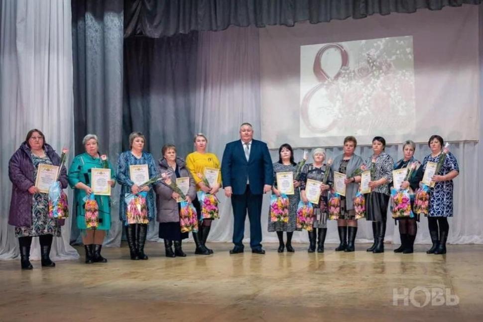 Праздничный концерт «Для прекрасных дам»