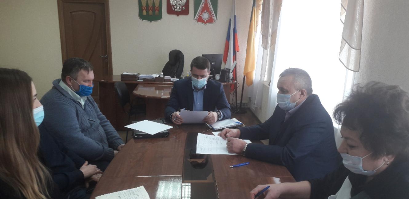 Заседание рабочей группы по решению вопросов и задач, направленных на снижение уровня бедности в Камешкирском районе